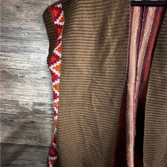 Cotton Emporium Multicolor Patterned Sweater - Picture 6 of 11